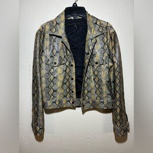 Chic Snakeskin Print Jean Jacket